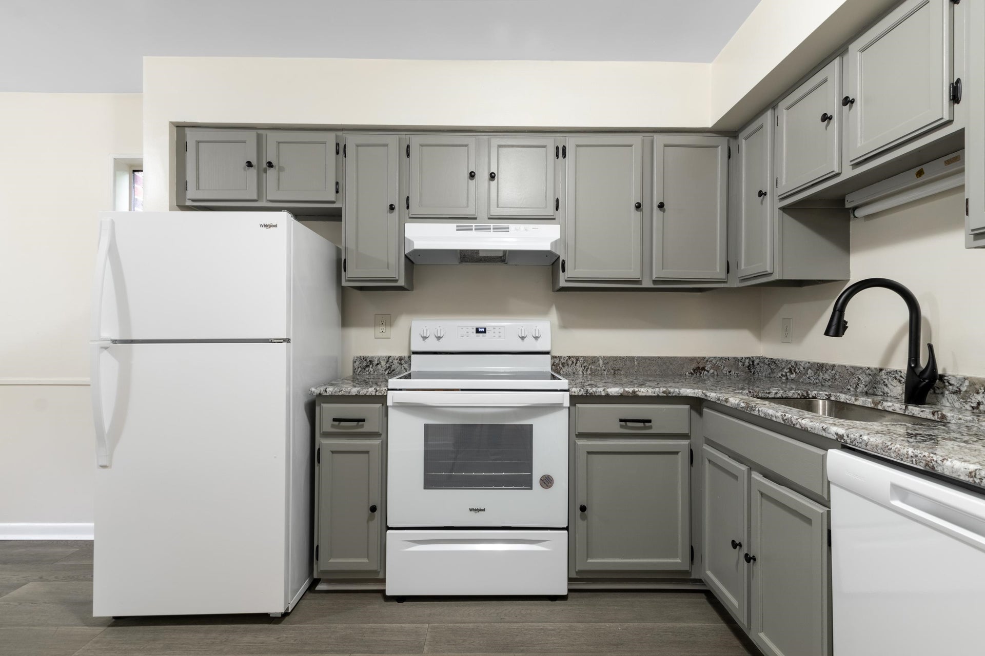1725 DONLEE Drive, Blacksburg, VA 24060