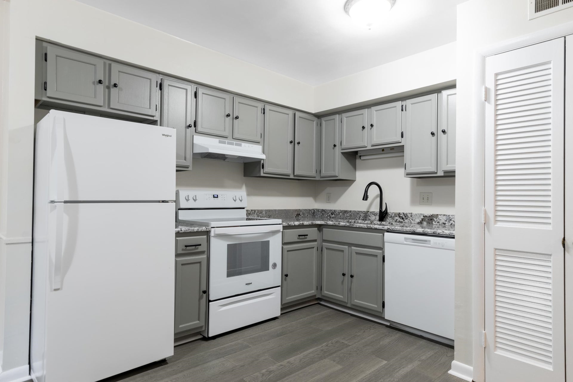 1725 DONLEE Drive, Blacksburg, VA 24060