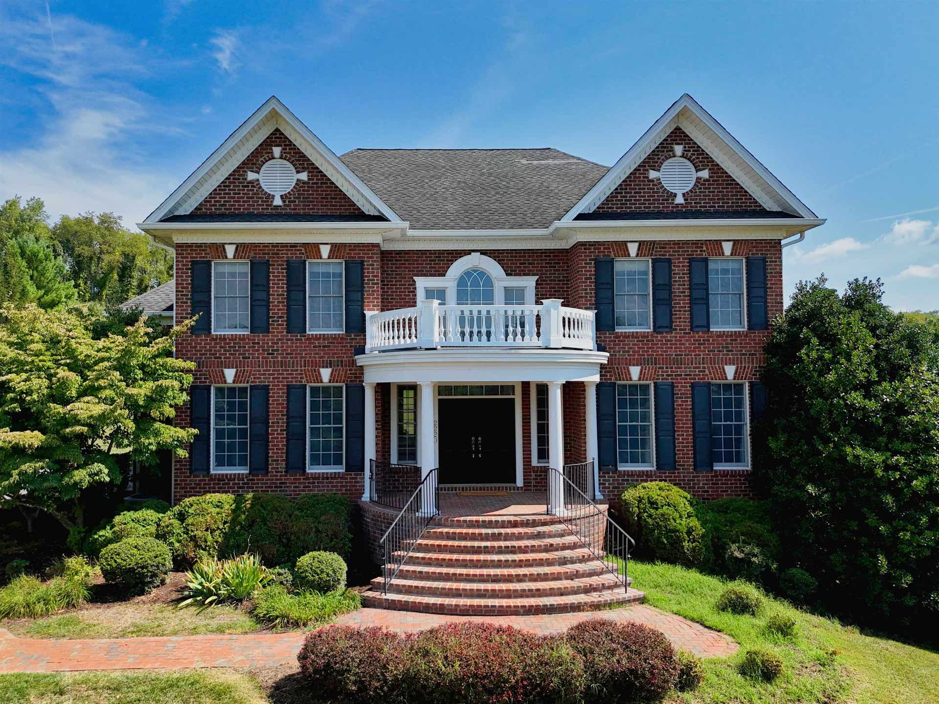 2220 Birch Leaf Lane, Blacksburg, VA 24060