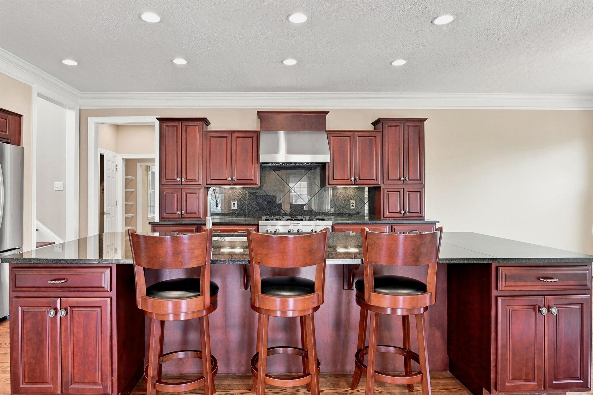 2220 Birch Leaf Lane, Blacksburg, VA 24060