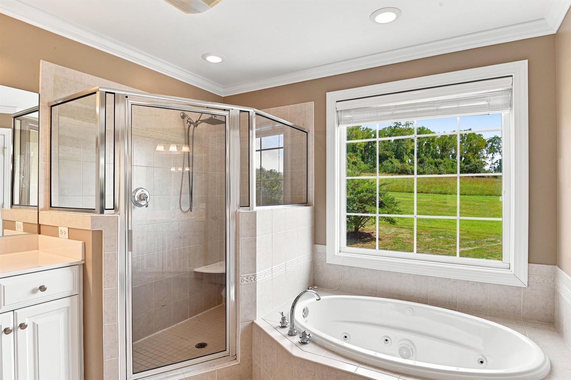2220 Birch Leaf Lane, Blacksburg, VA 24060