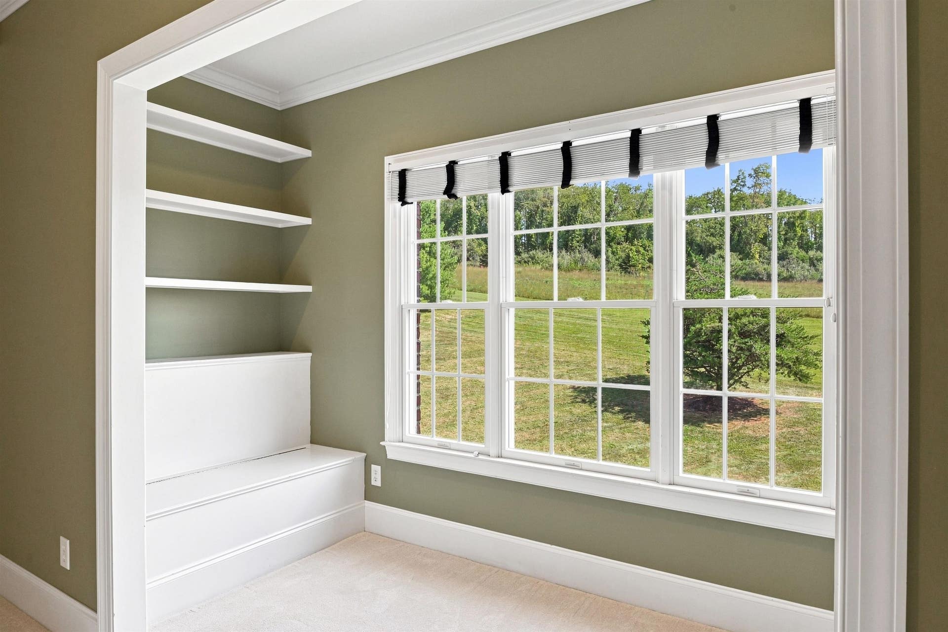 2220 Birch Leaf Lane, Blacksburg, VA 24060