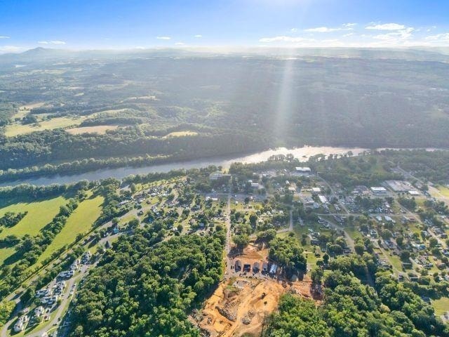 145 Naomi Lane, Radford, VA 24141