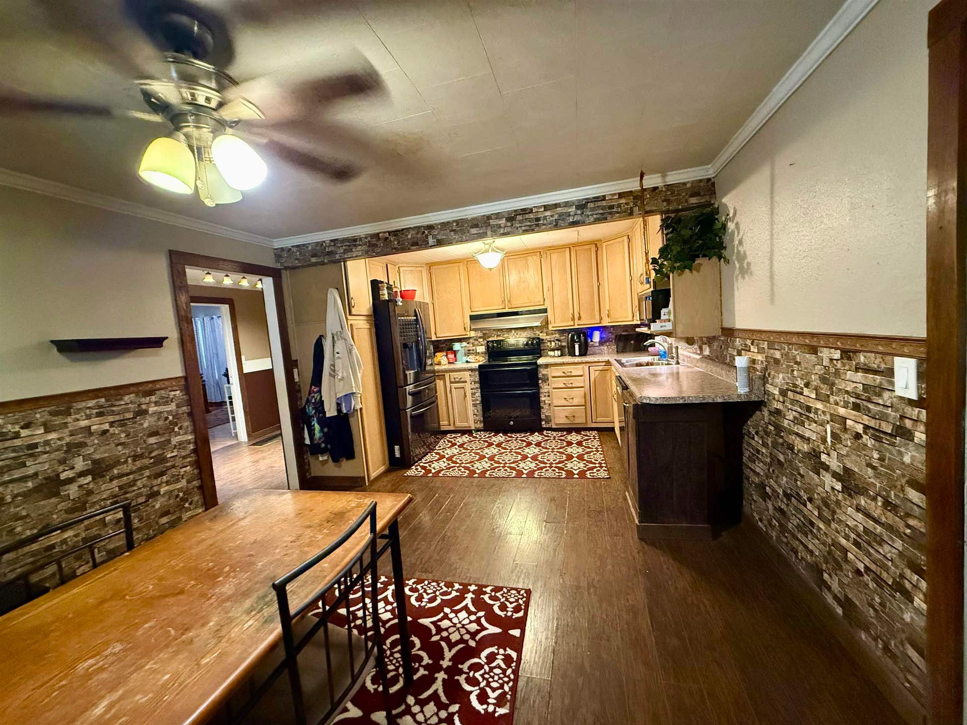 1521 Green Valley Road, Eggleston, VA 24086