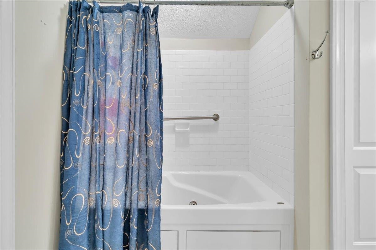 75 Revolution Circle, Christiansburg, VA 24073
