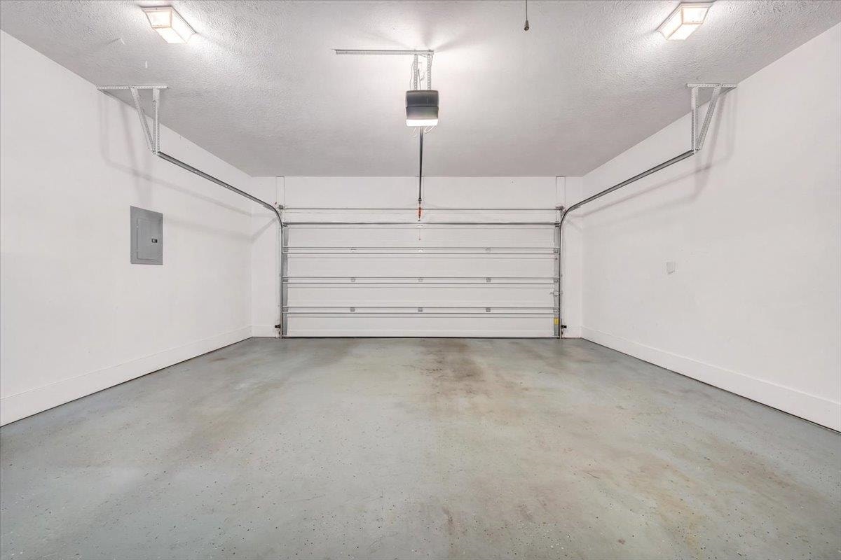 75 Revolution Circle, Christiansburg, VA 24073