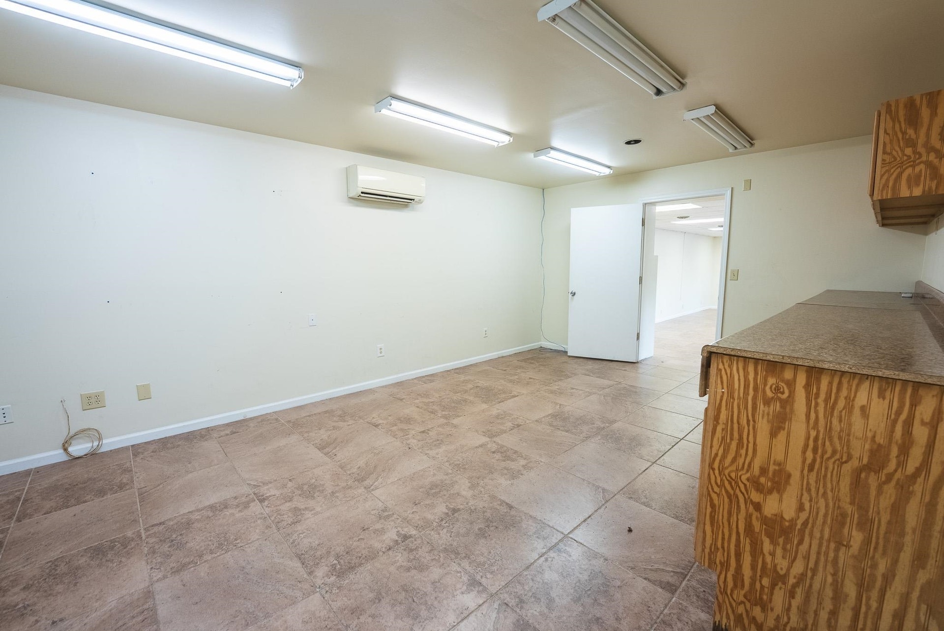690 N Franklin Street, Christiansburg, VA 24073