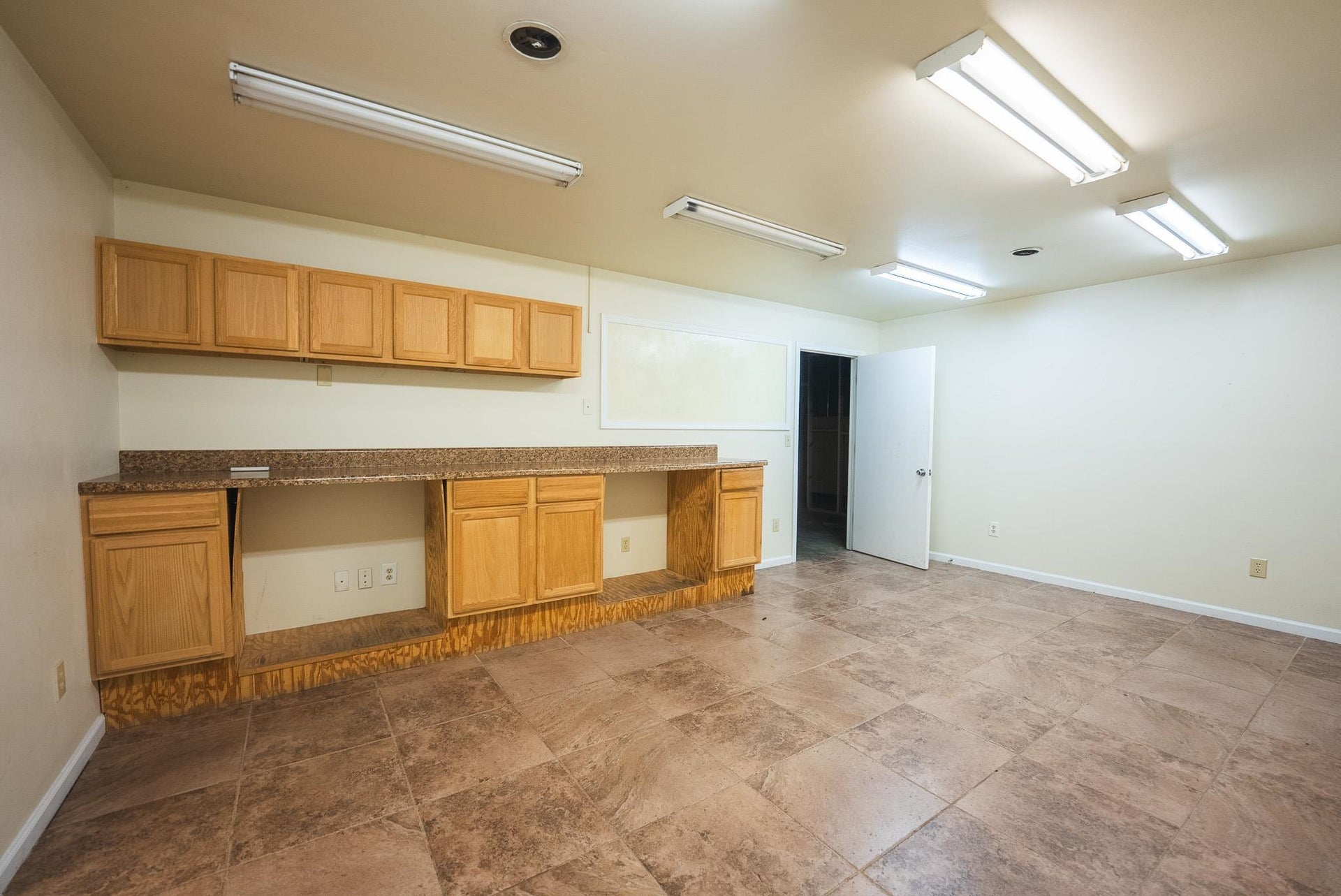 690 N Franklin Street, Christiansburg, VA 24073