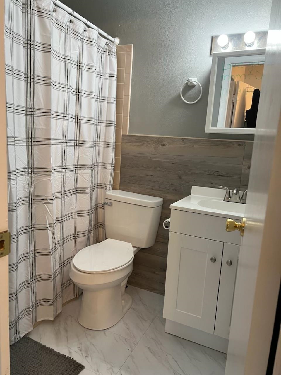 104 Canterbury Court, Blacksburg, VA 24060