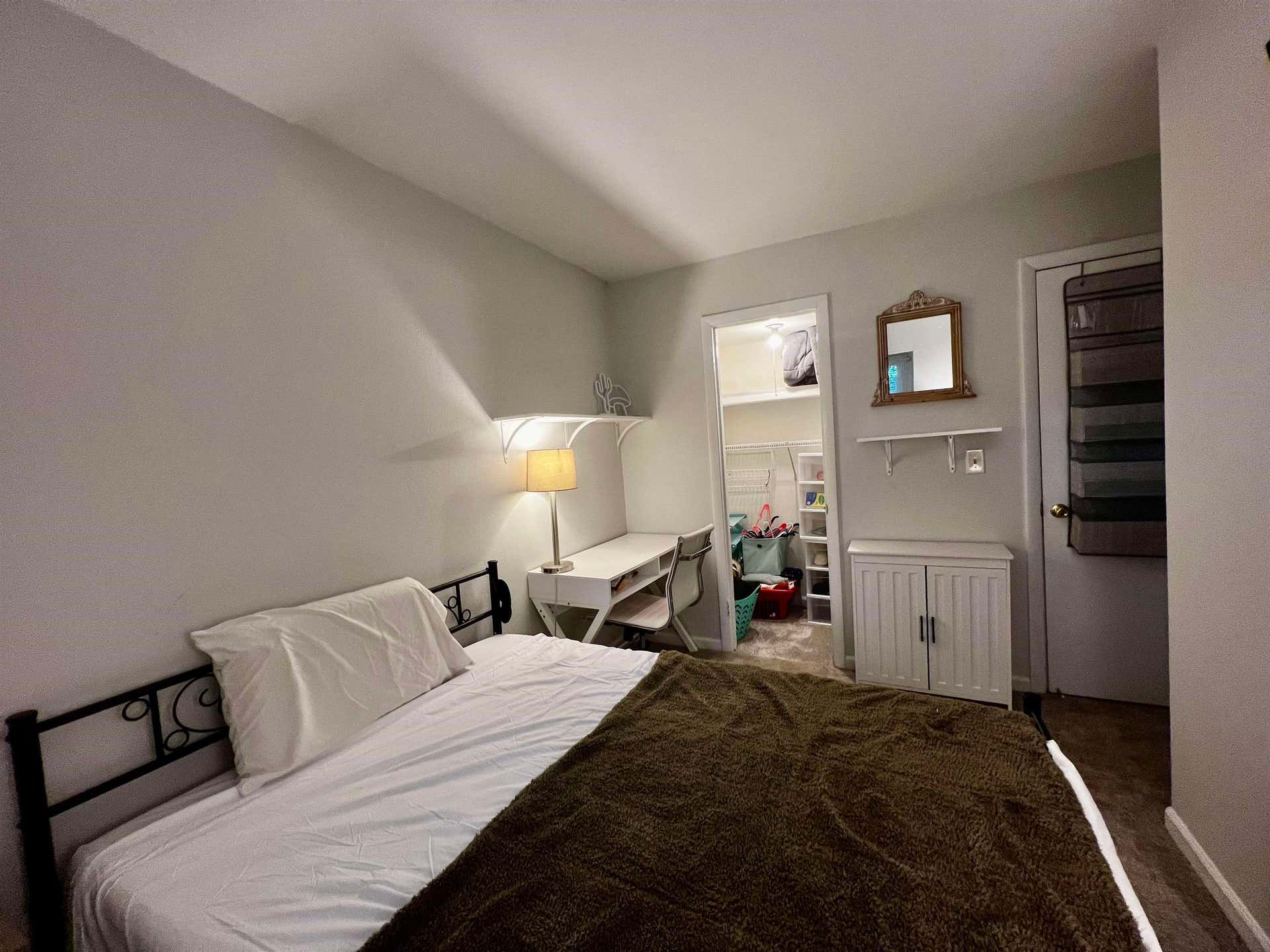 104 Canterbury Court, Blacksburg, VA 24060