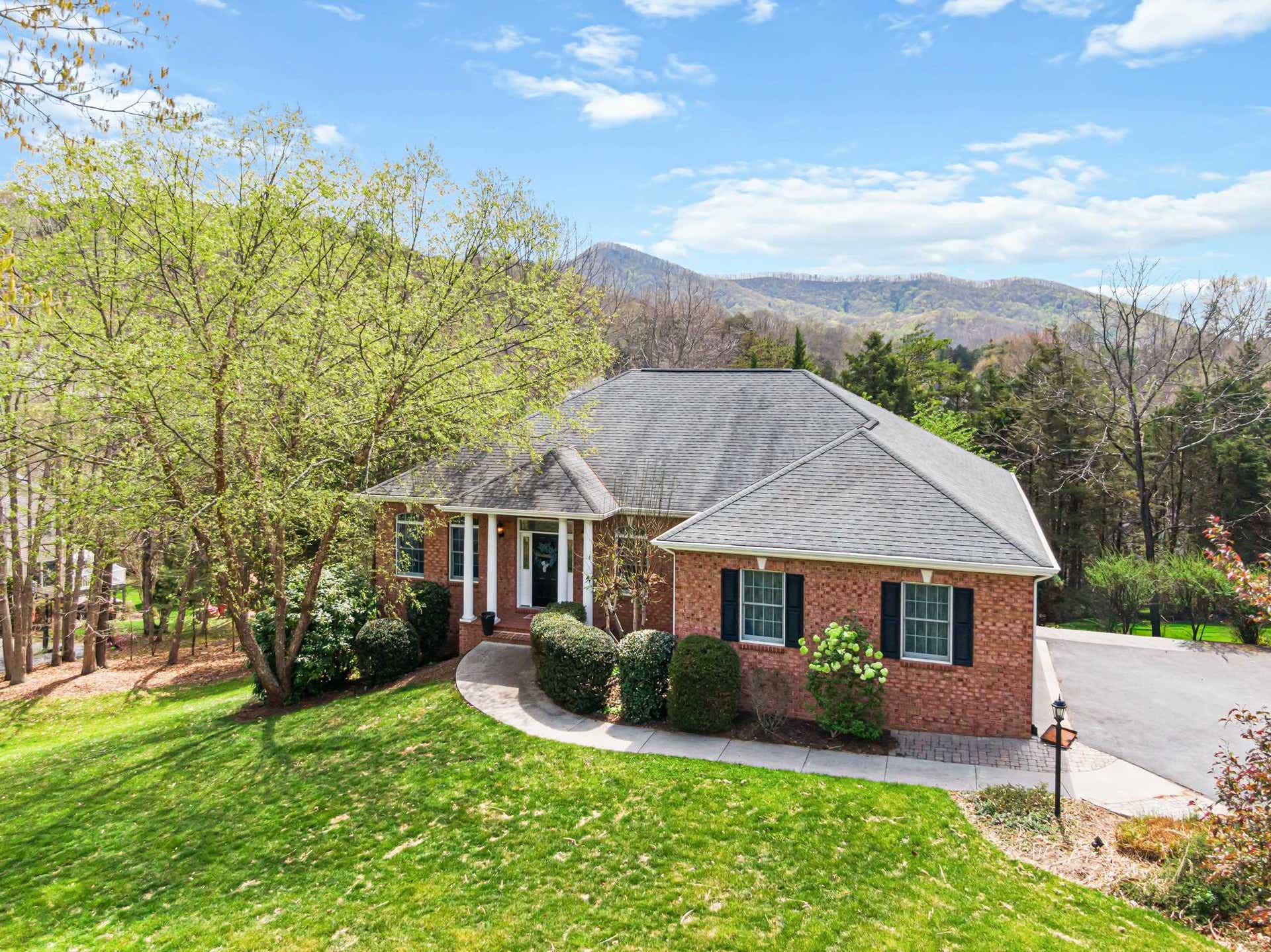2025 Plank Drive, Blacksburg, VA 24060