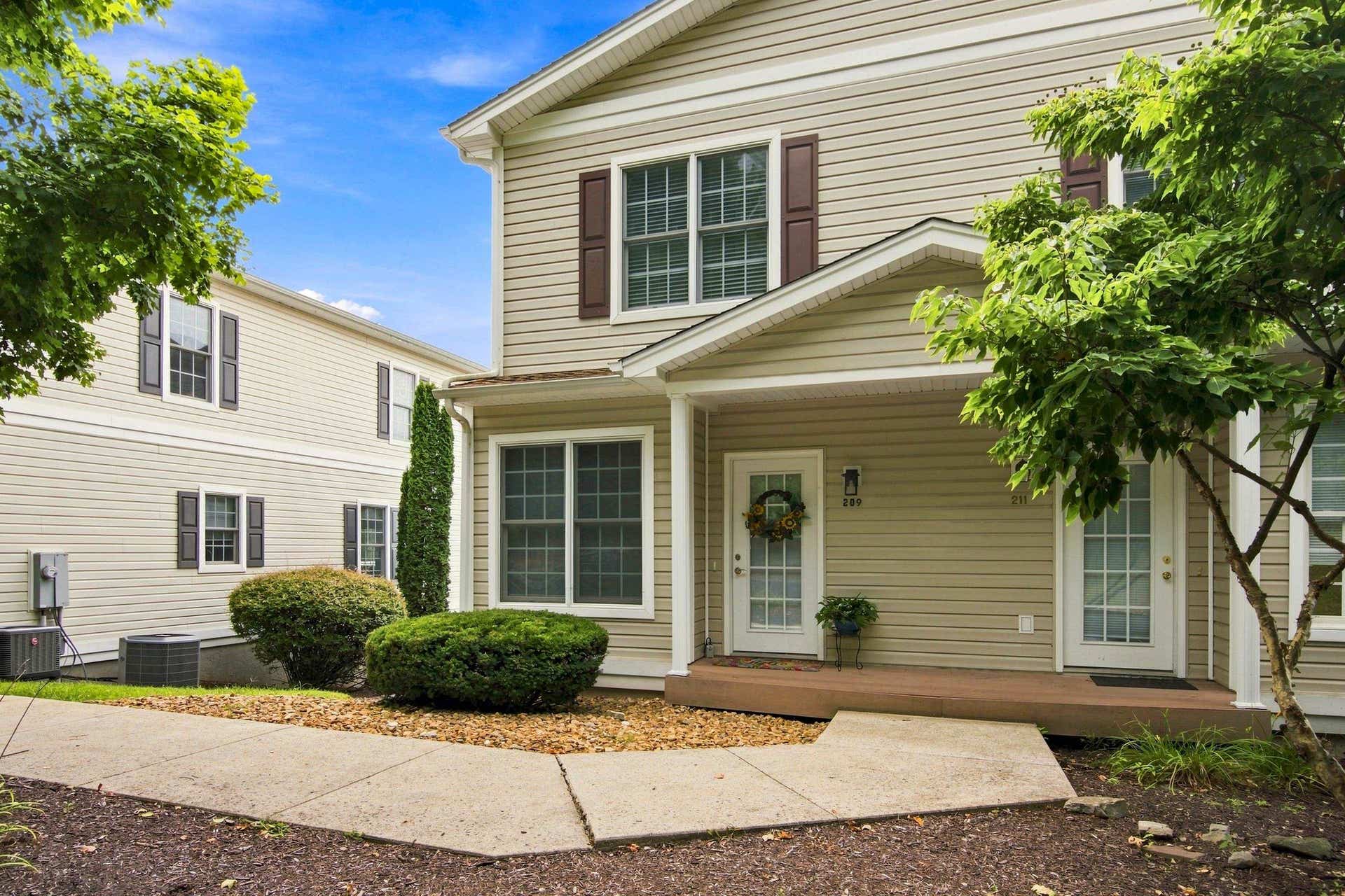 209 Heights Lane, Blacksburg, VA 24060