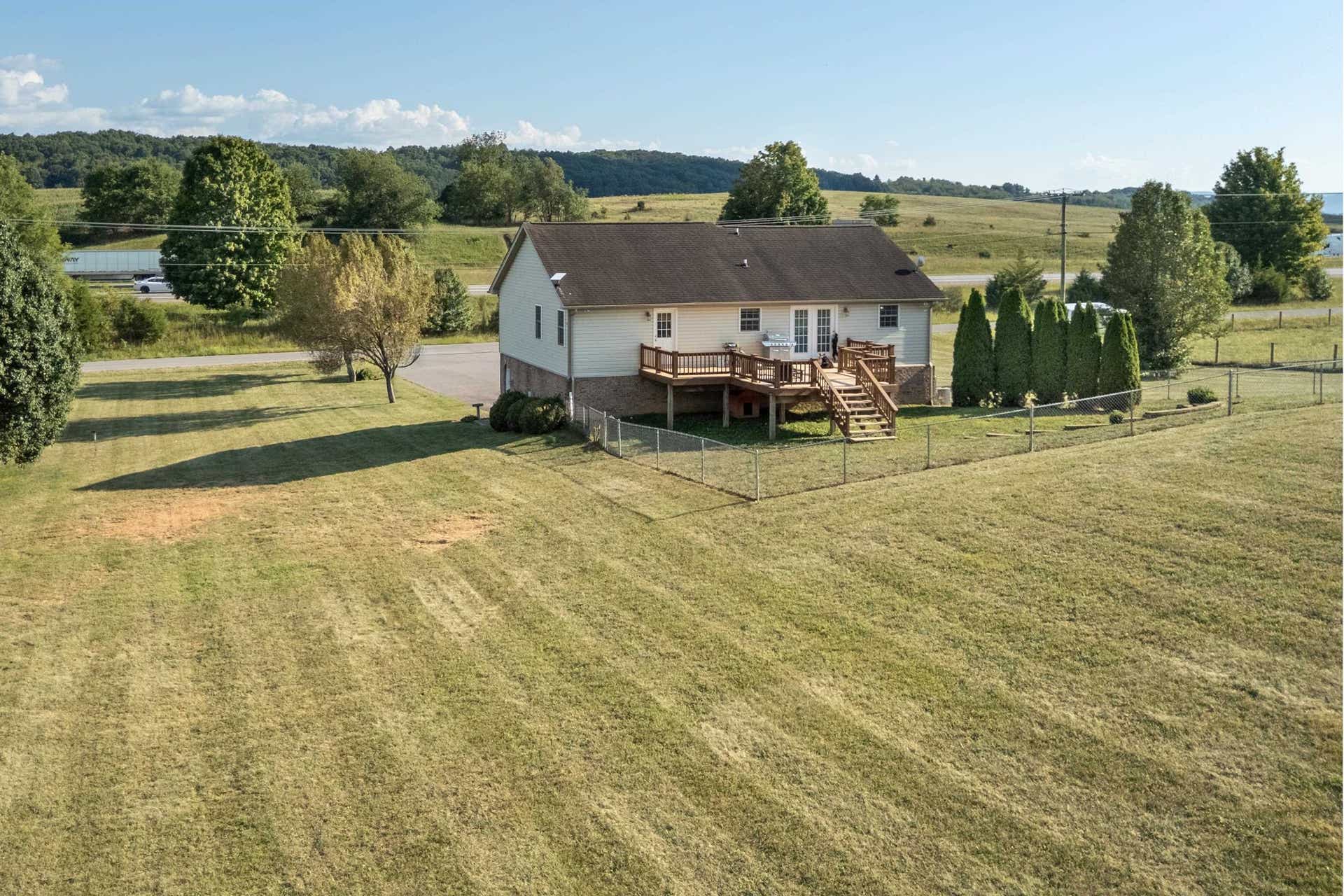 2860 Seven Mile Tree Road, Christiansburg, VA 24073