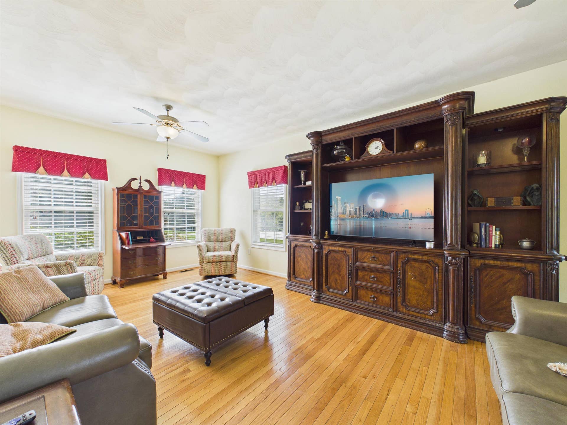 1130 Crosscreek Drive, Christiansburg, VA 24073