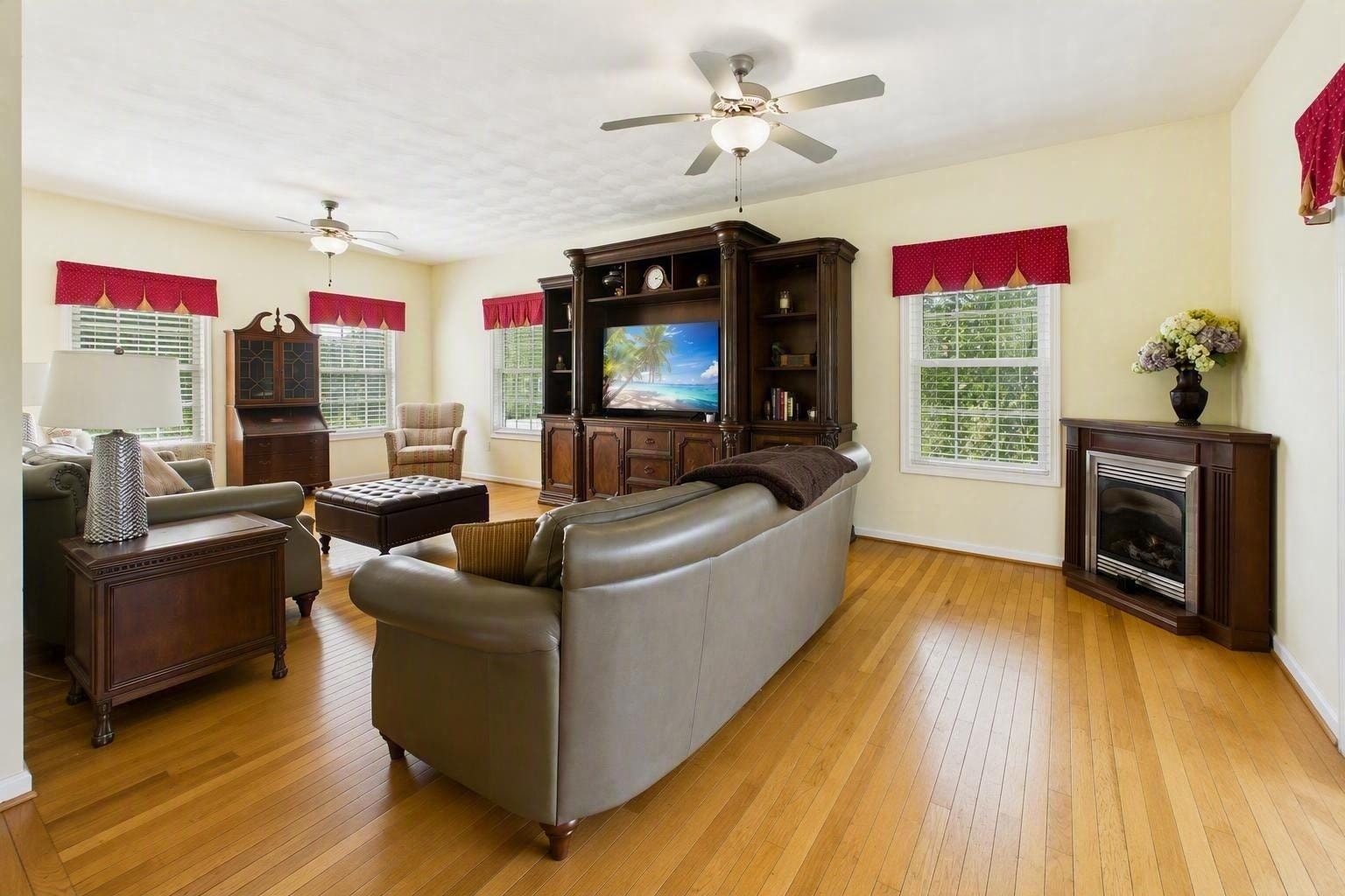 1130 Crosscreek Drive, Christiansburg, VA 24073