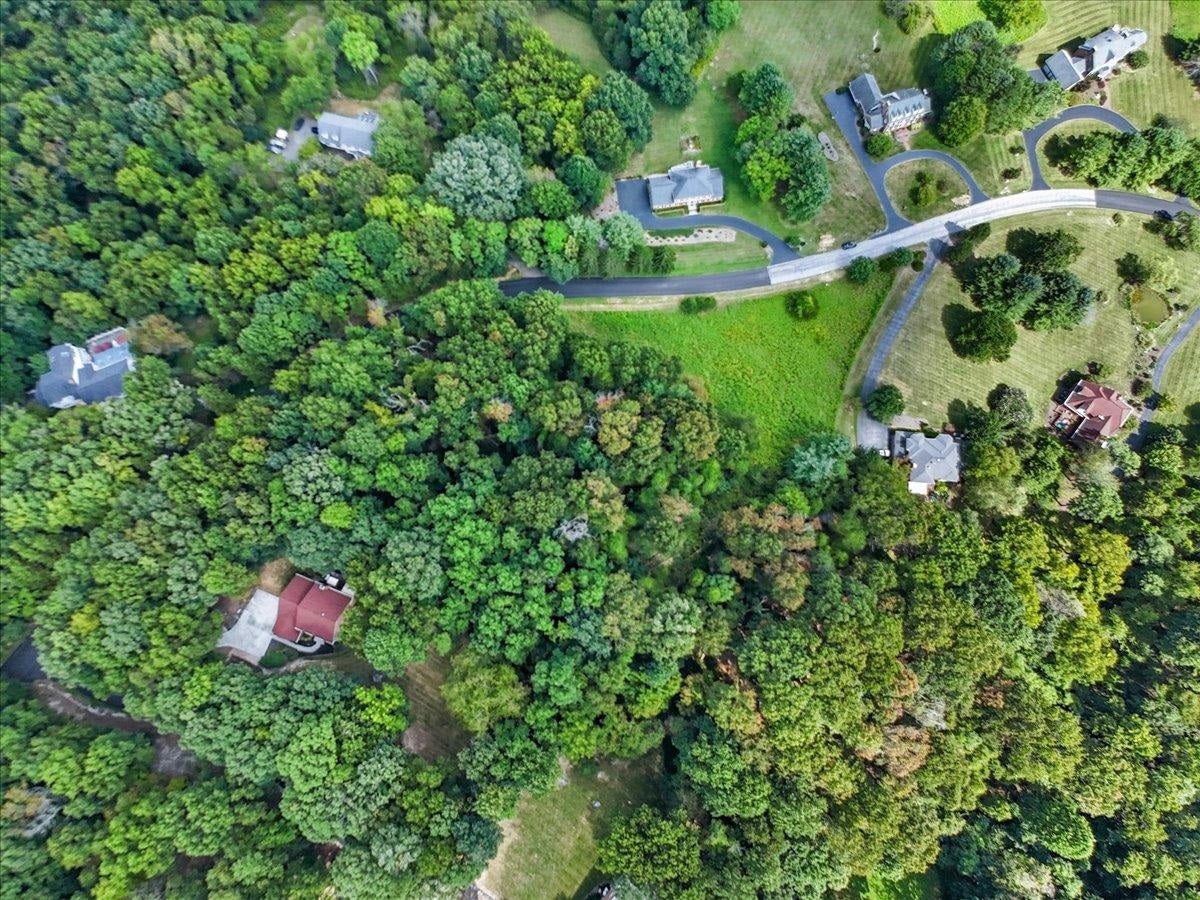 575 Deercroft Drive, Blacksburg, VA 24060