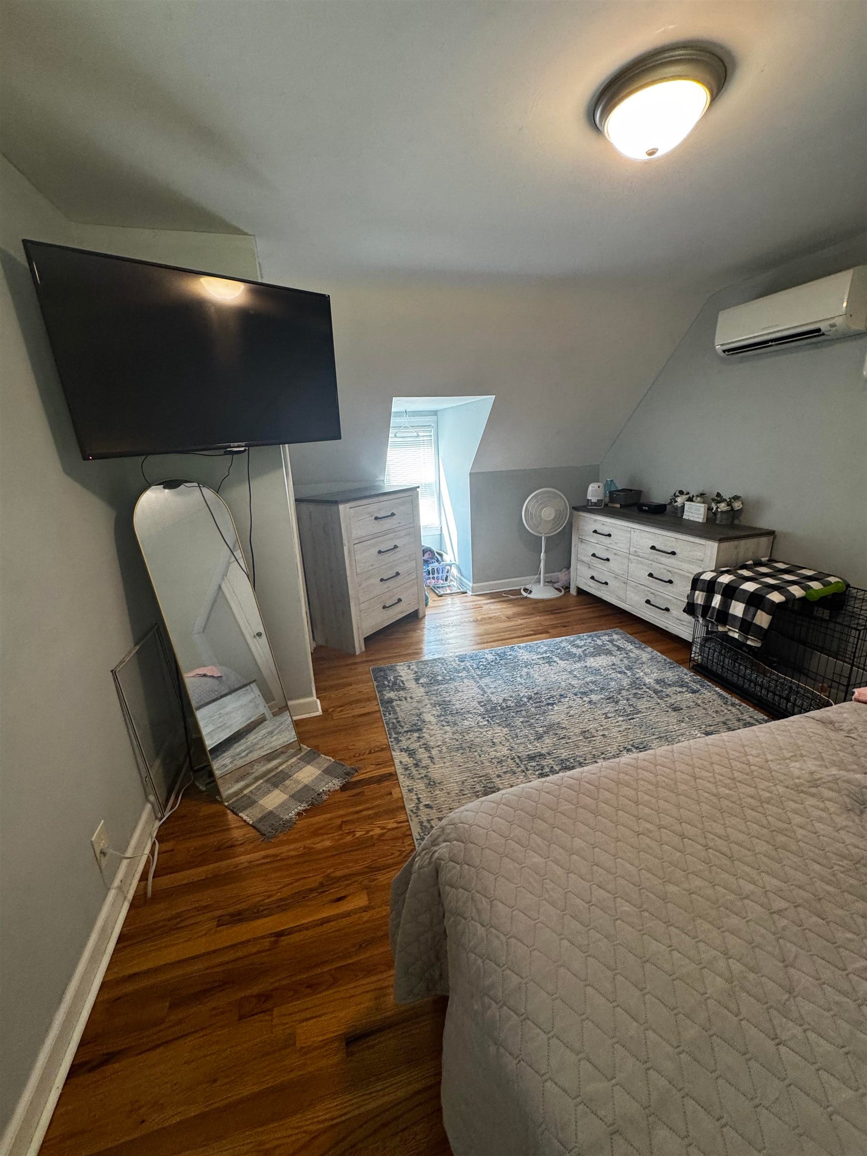 6057 Virginia Avenue, Pembroke, VA 24136