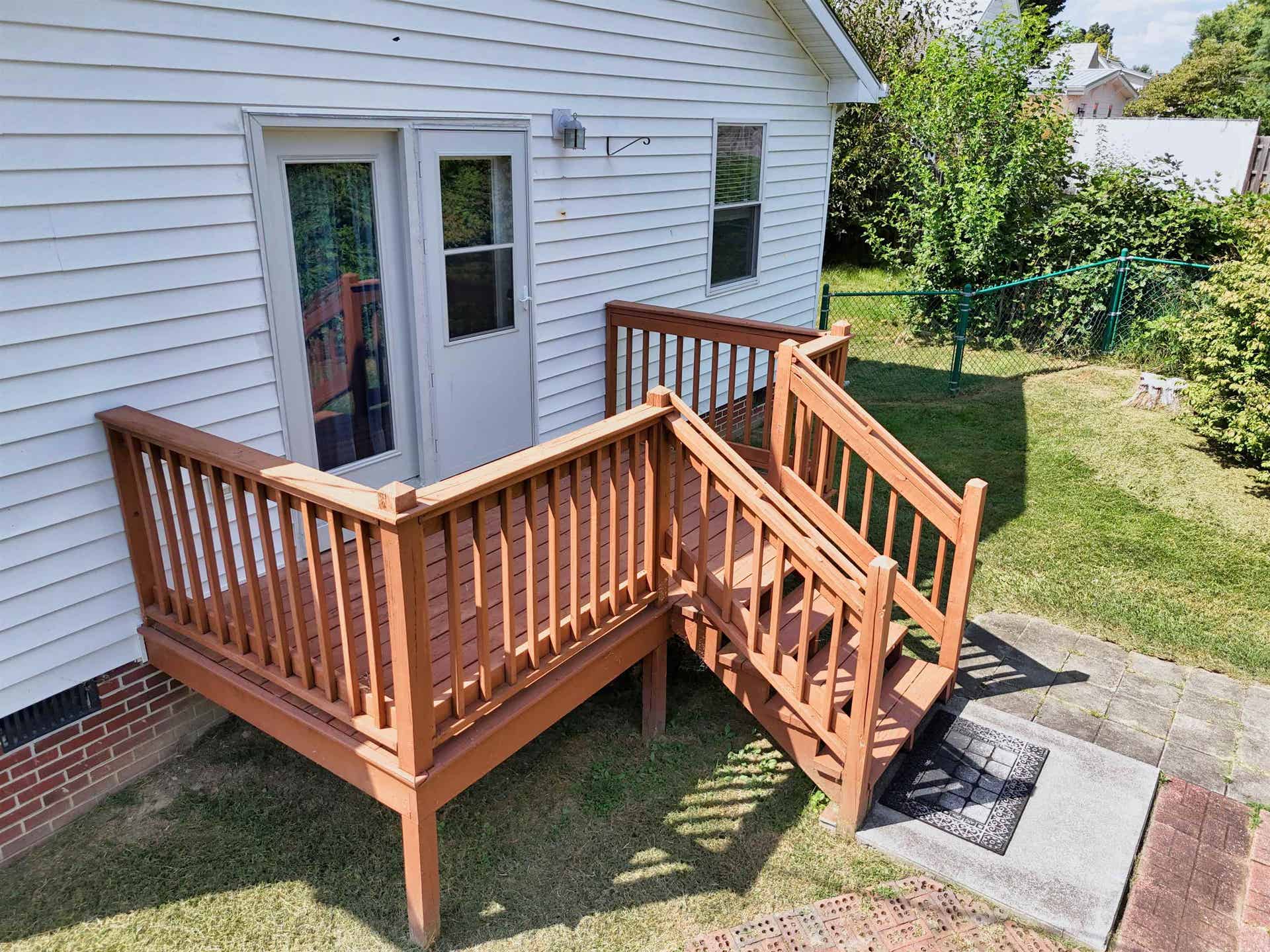 111 HAGAN Street, Christiansburg, VA 24073