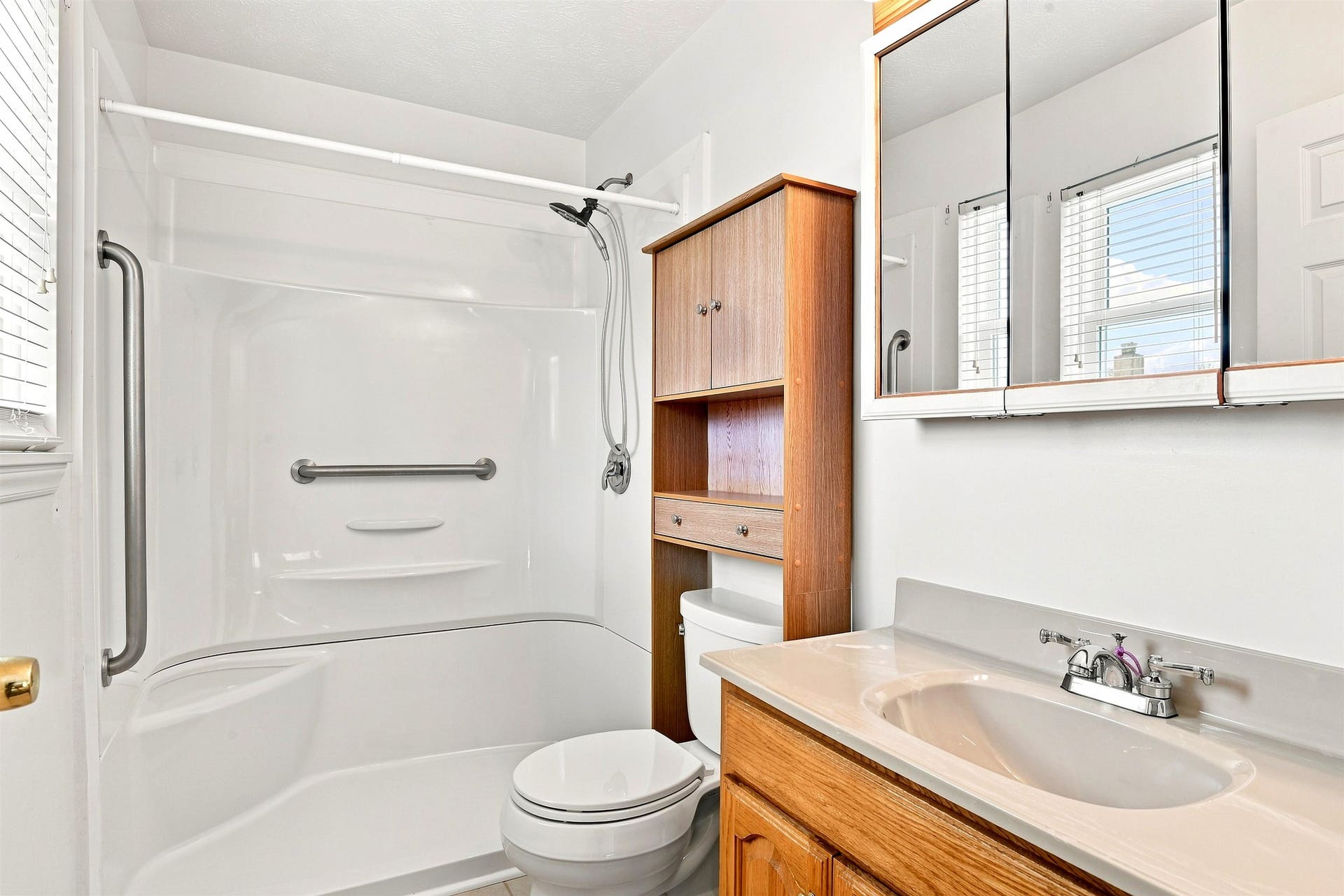 111 HAGAN Street, Christiansburg, VA 24073