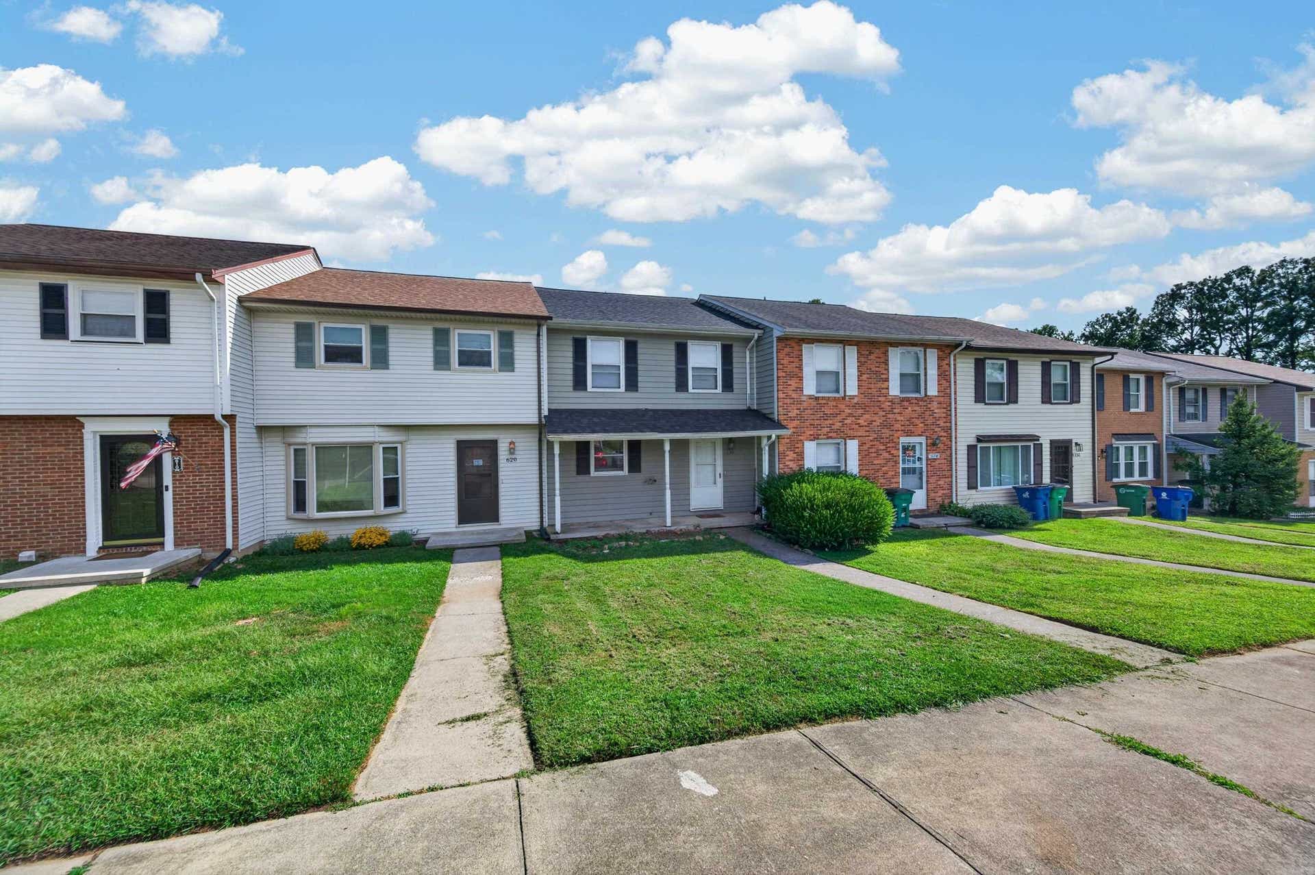630 CAMBRIA Street, Christiansburg, VA 24073