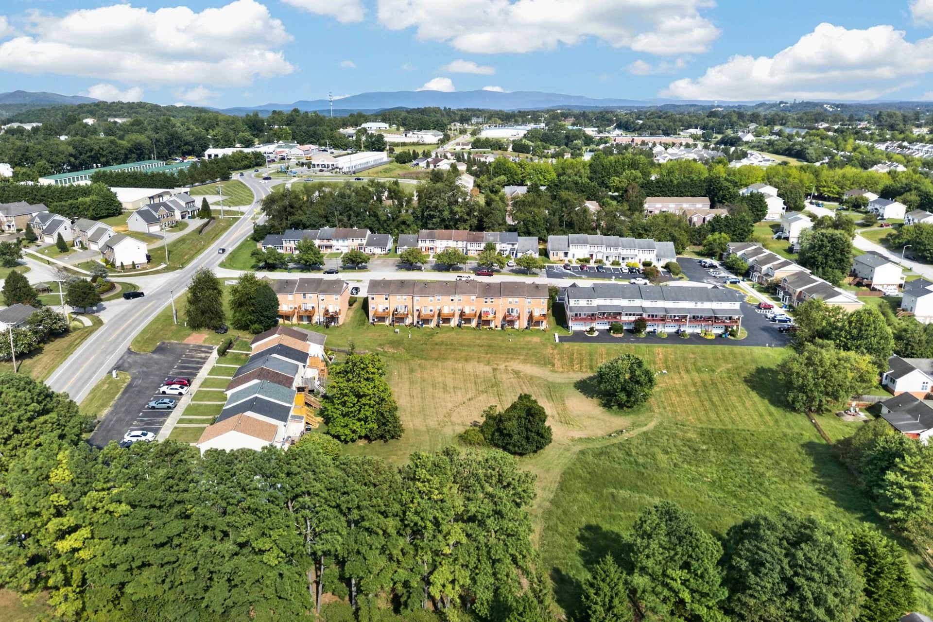 630 CAMBRIA Street, Christiansburg, VA 24073
