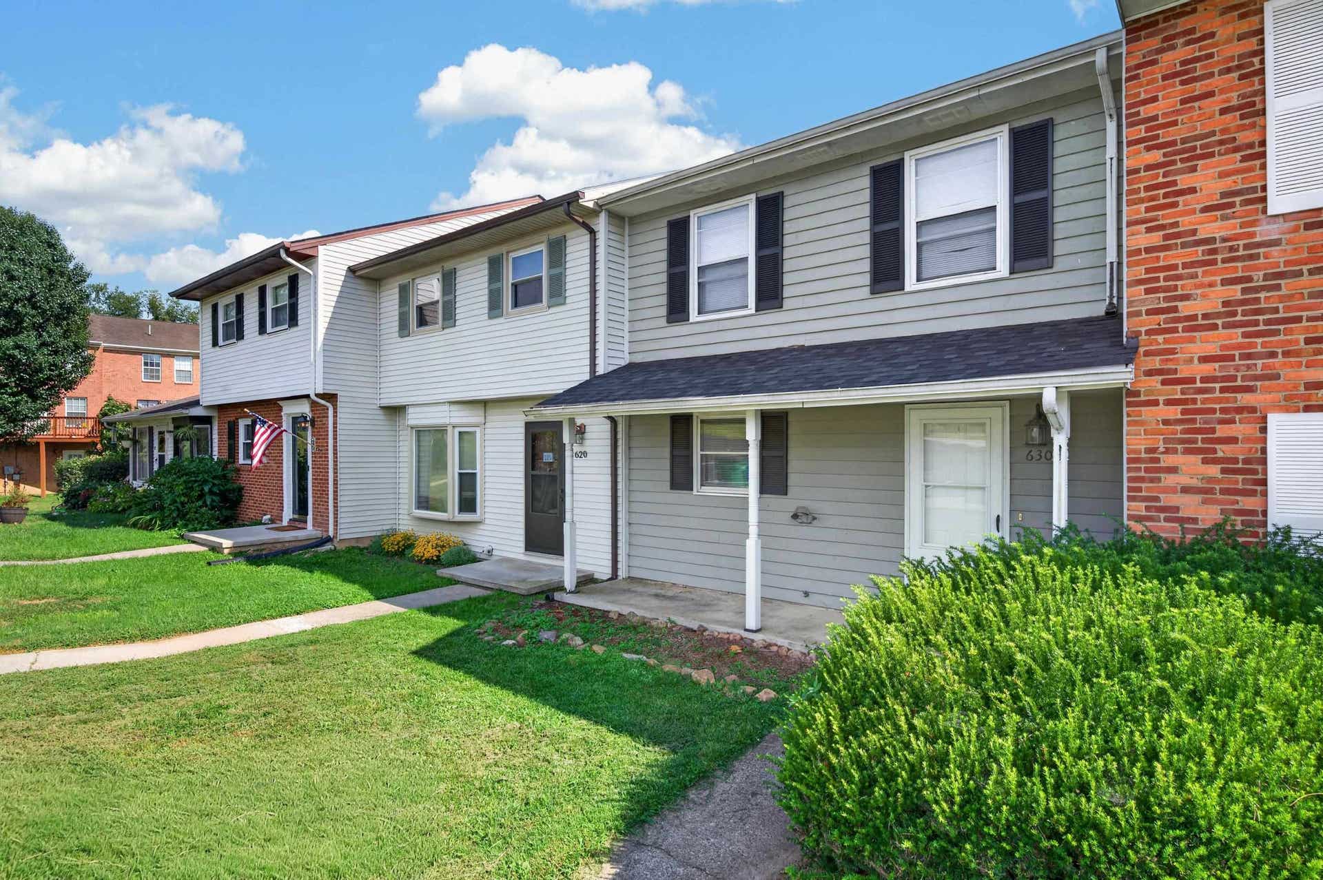 630 CAMBRIA Street, Christiansburg, VA 24073