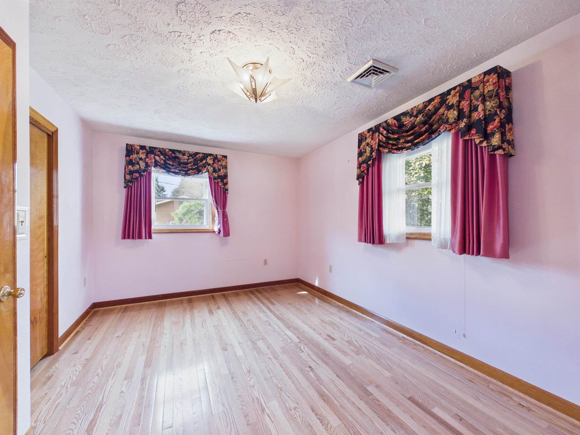 240 Walnut Drive, Christiansburg, VA 24073