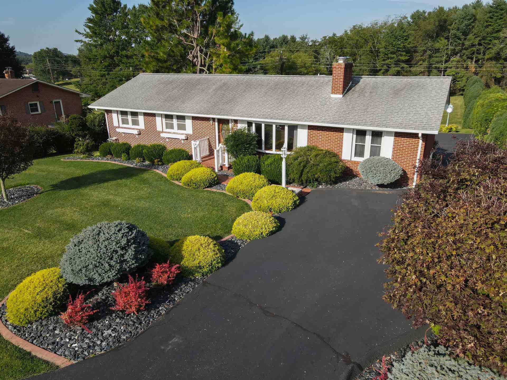 240 Walnut Drive, Christiansburg, VA 24073