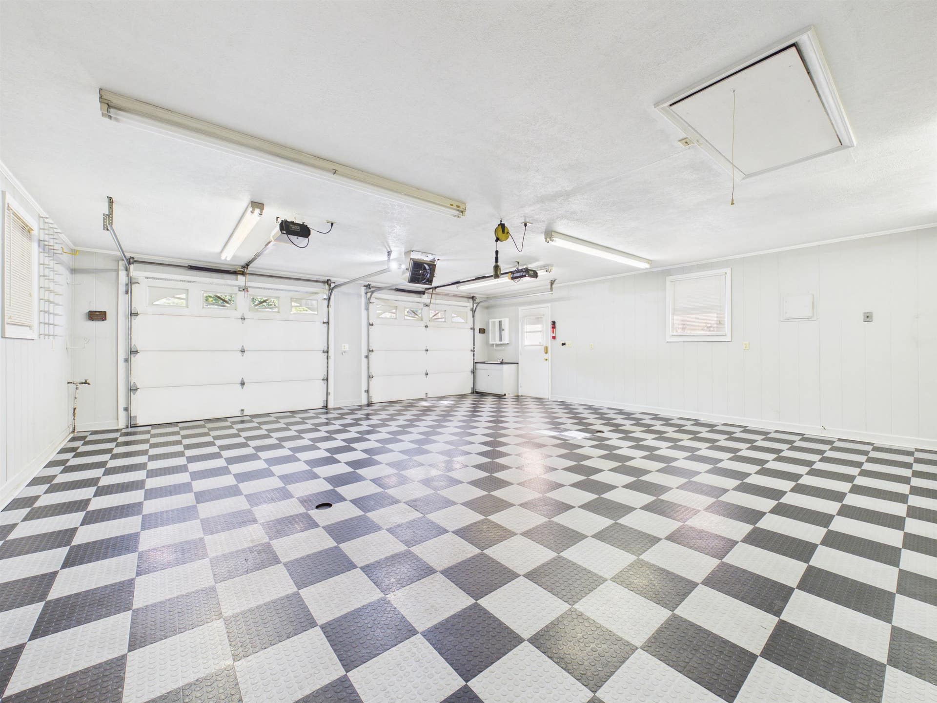 240 Walnut Drive, Christiansburg, VA 24073