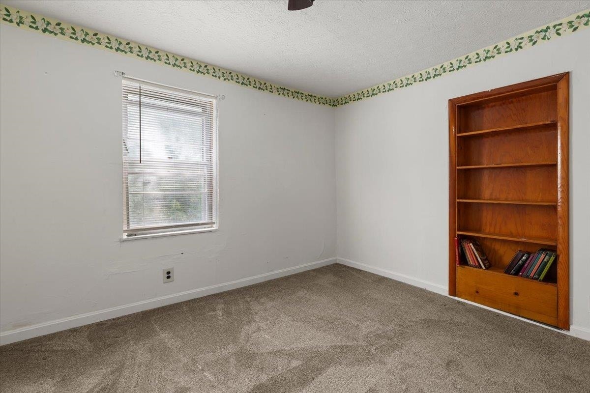 124 Big Branch Hollow Road, Pembroke, VA 24136