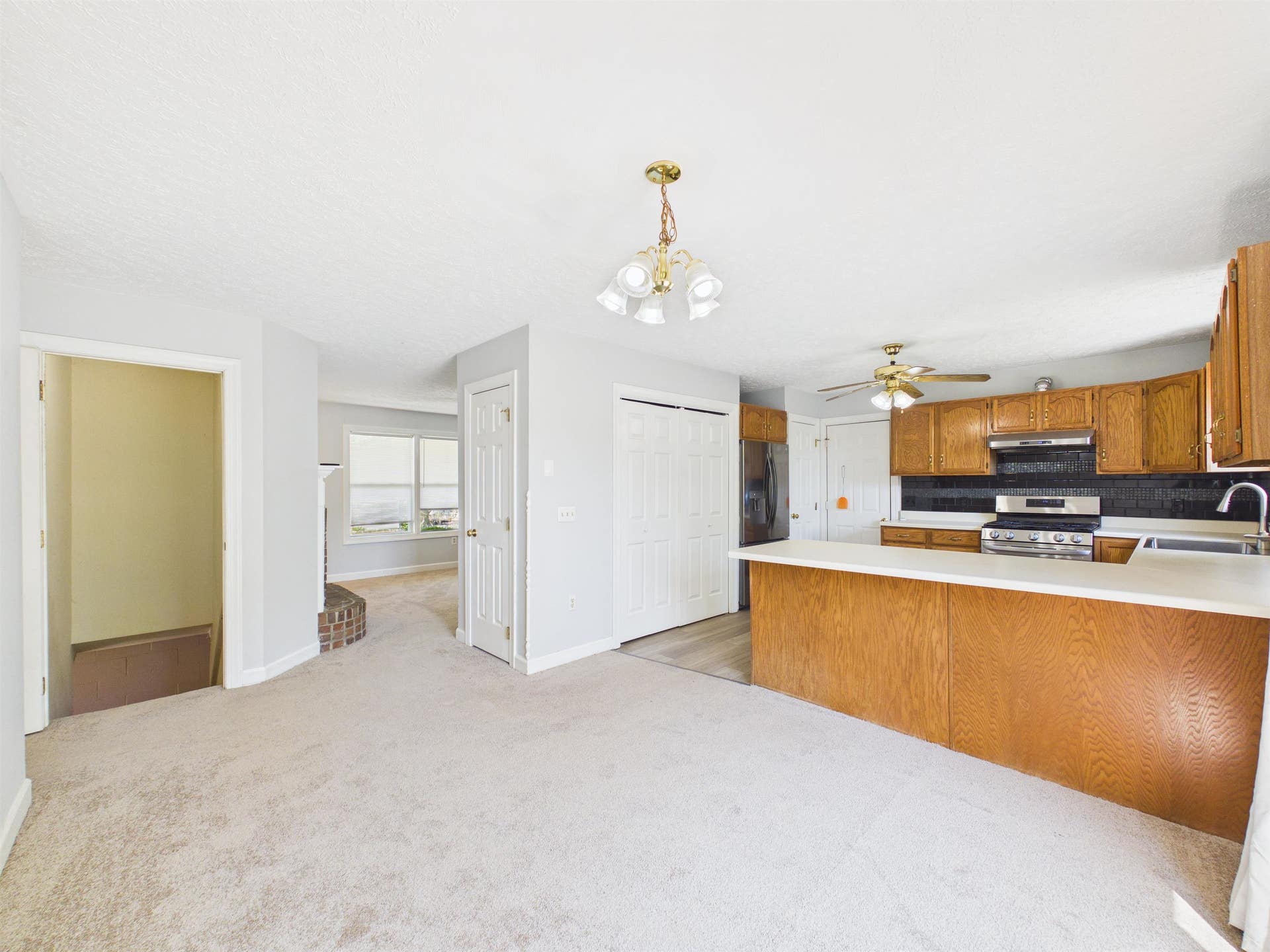 1120 GEORGE EDWARD Viaduct, Christiansburg, VA 24073