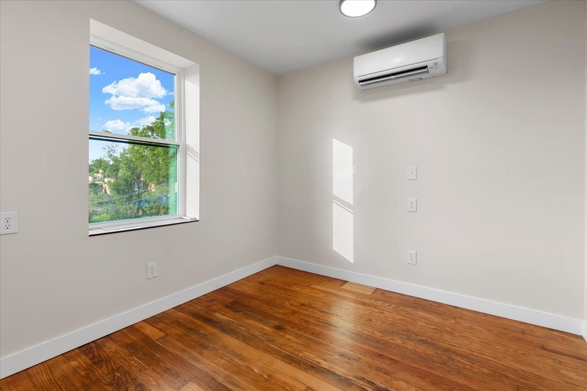 901 Eighth Street, Radford, VA 24141