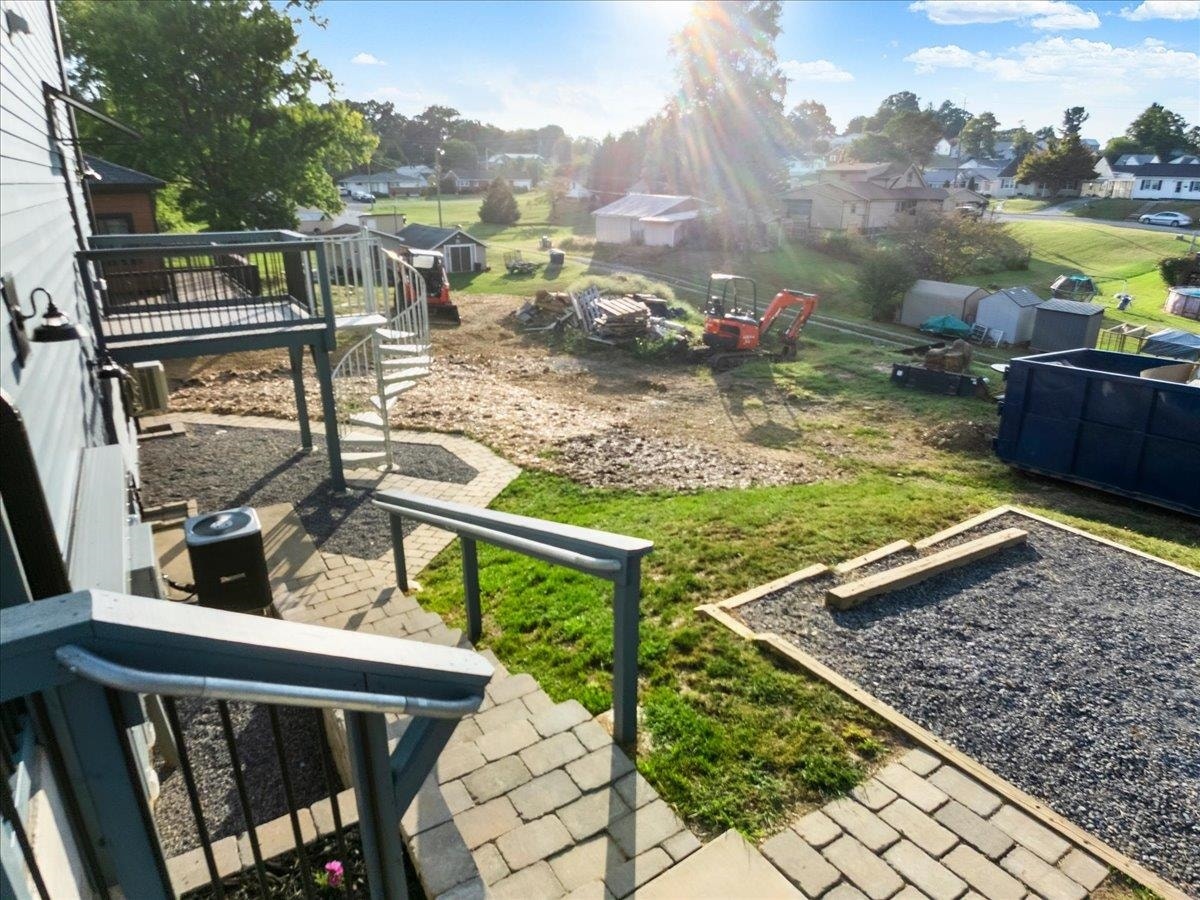 901 Eighth Street, Radford, VA 24141