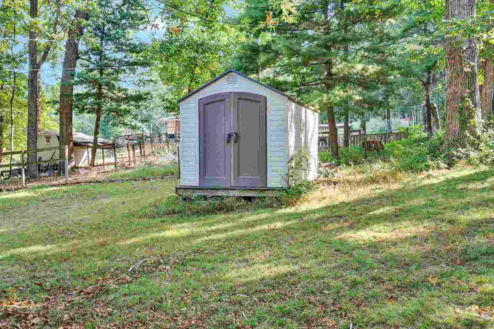 2112 Gate Road, Christiansburg, VA 24073