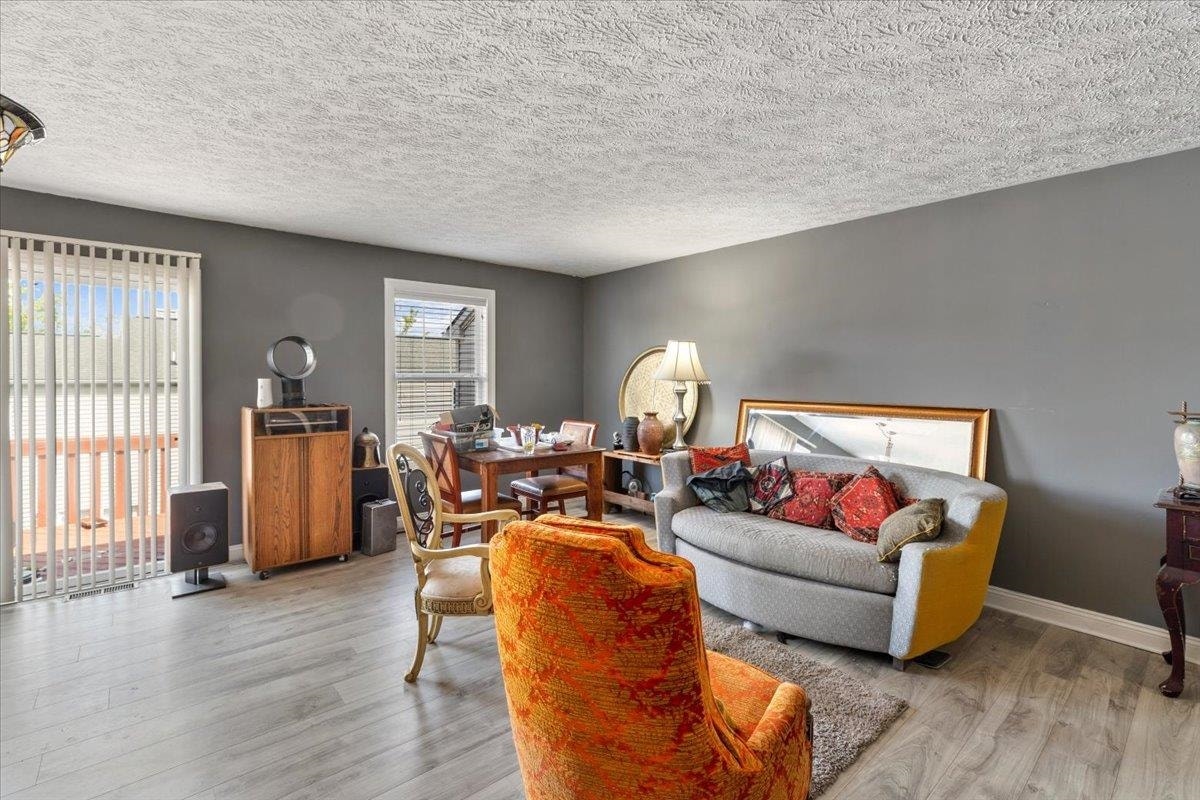 205 TALL OAK Boulevard, Christiansburg, VA 24073