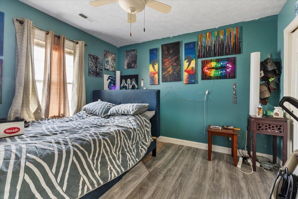 205 TALL OAK Boulevard, Christiansburg, VA 24073