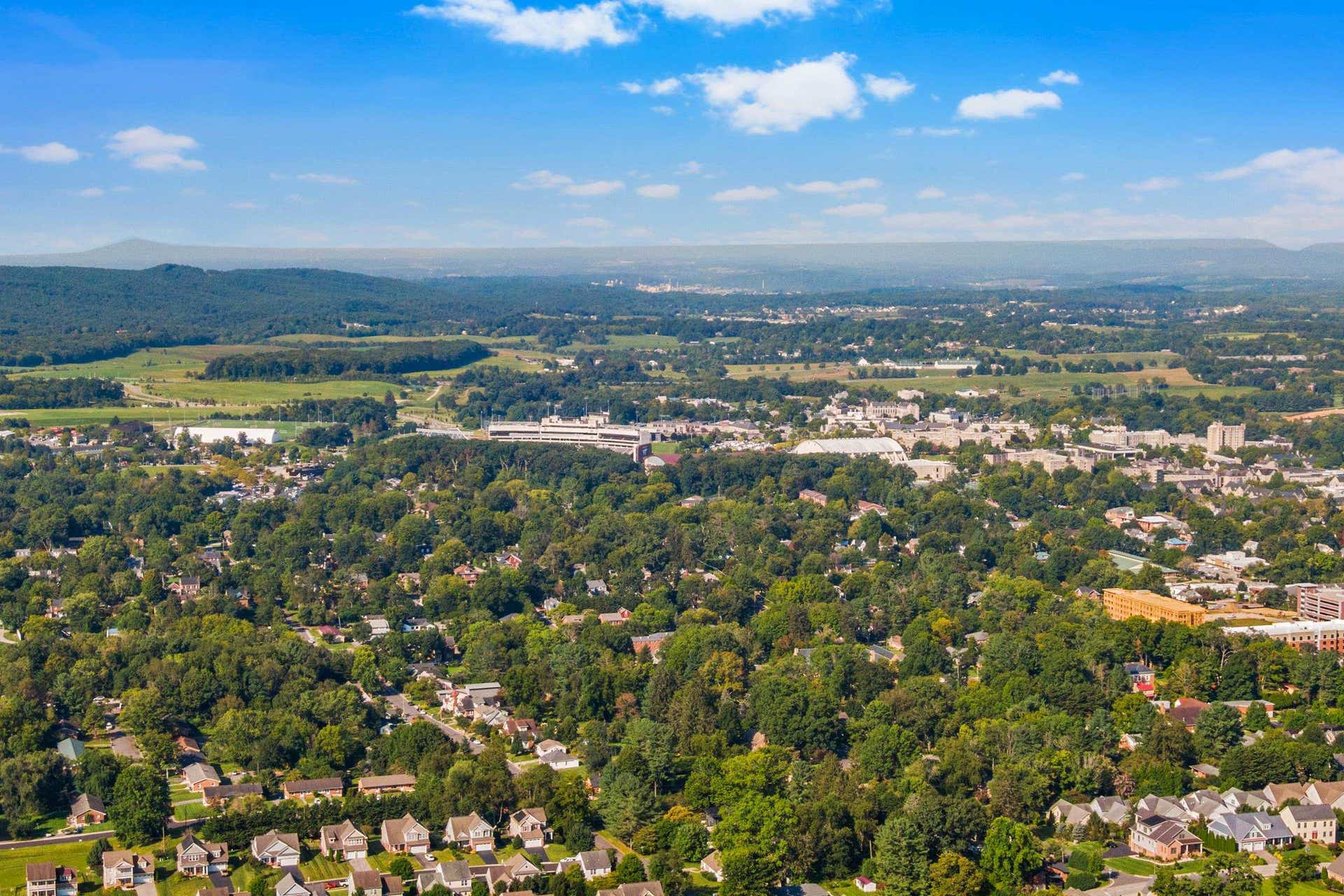 1048 Regal Drive, Blacksburg, VA 24060