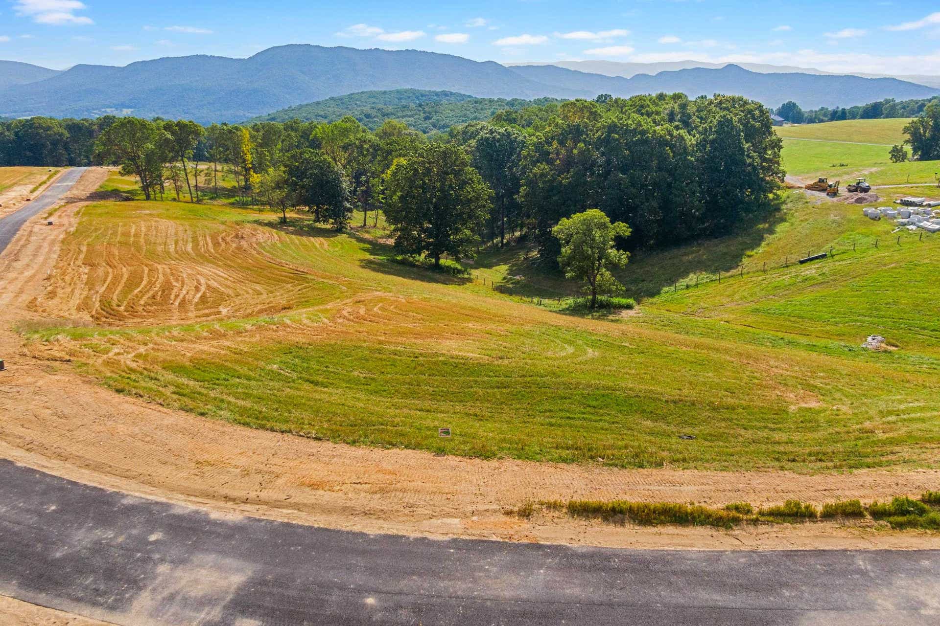 1028 Regal Drive, Blacksburg, VA 24060