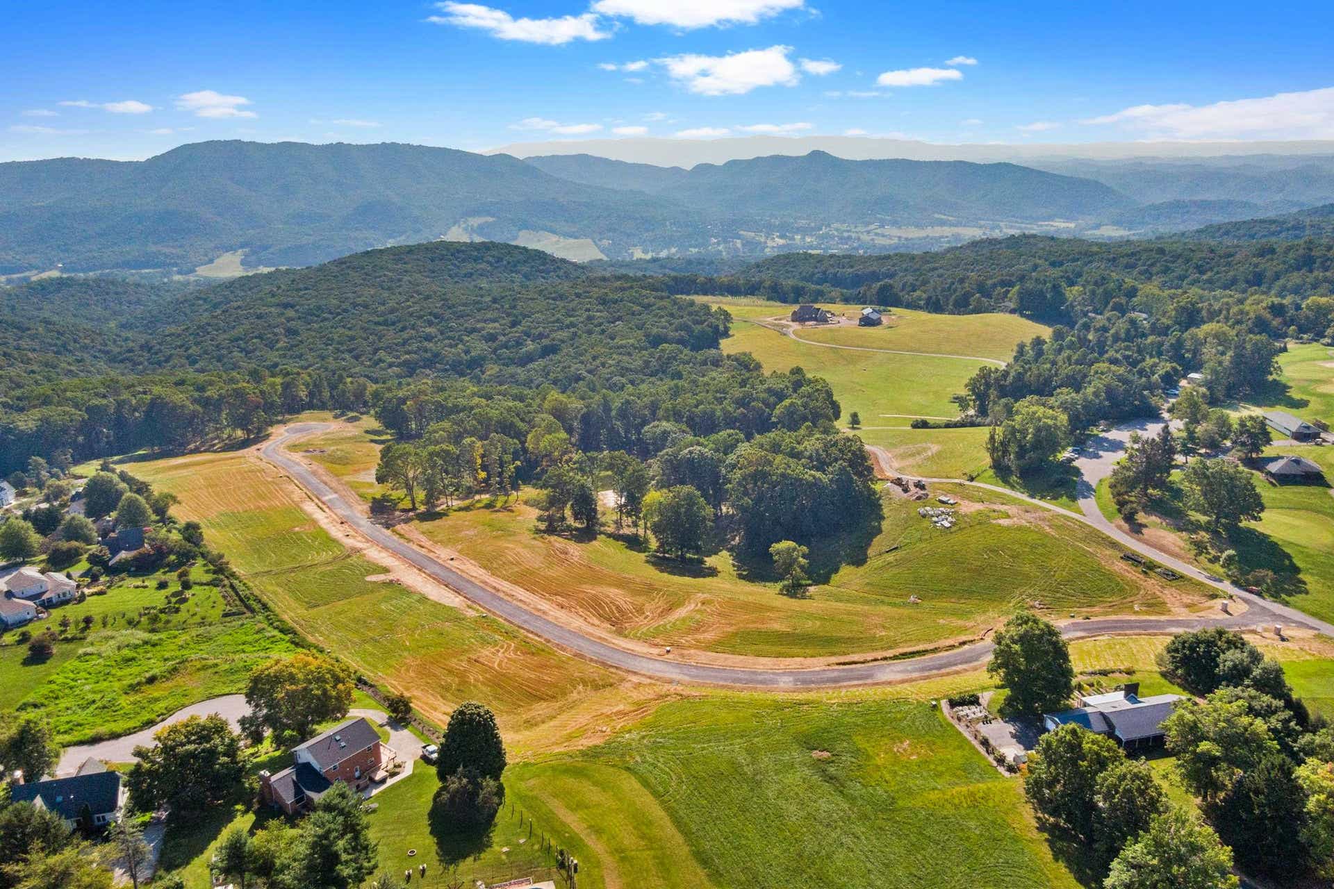 1028 Regal Drive, Blacksburg, VA 24060