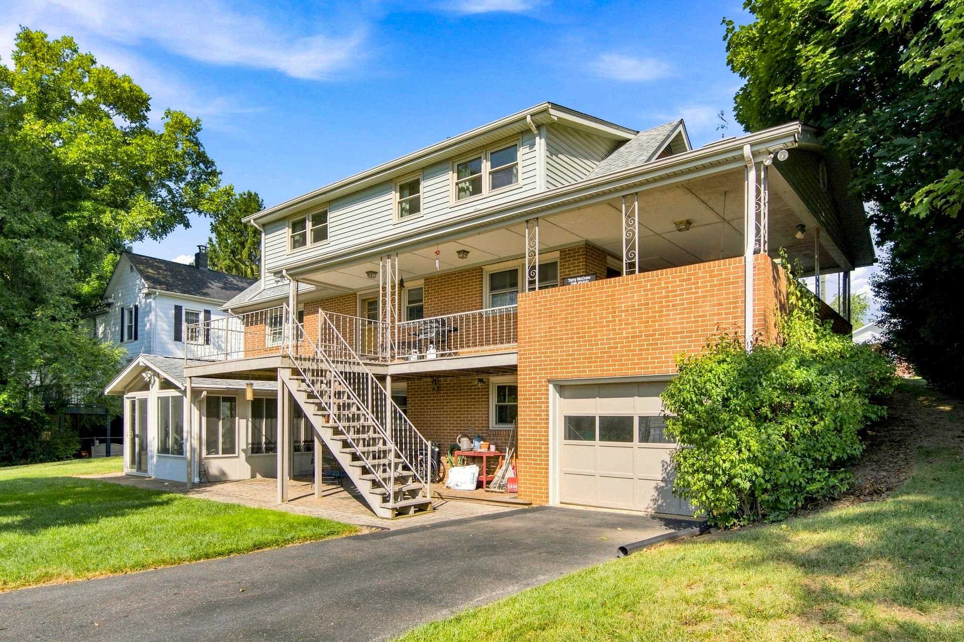 616 4th Street, Radford, VA 24141