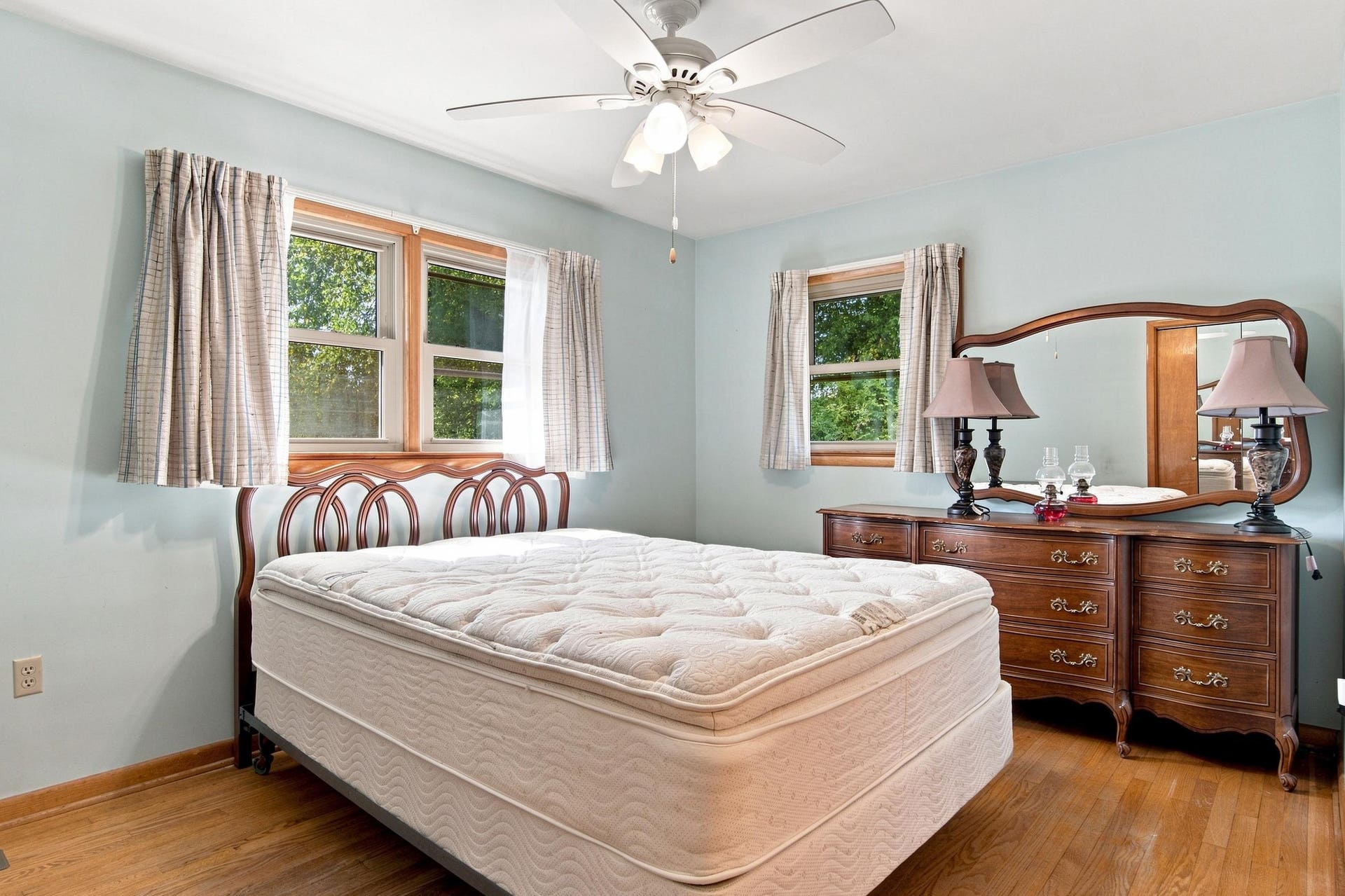 616 4th Street, Radford, VA 24141