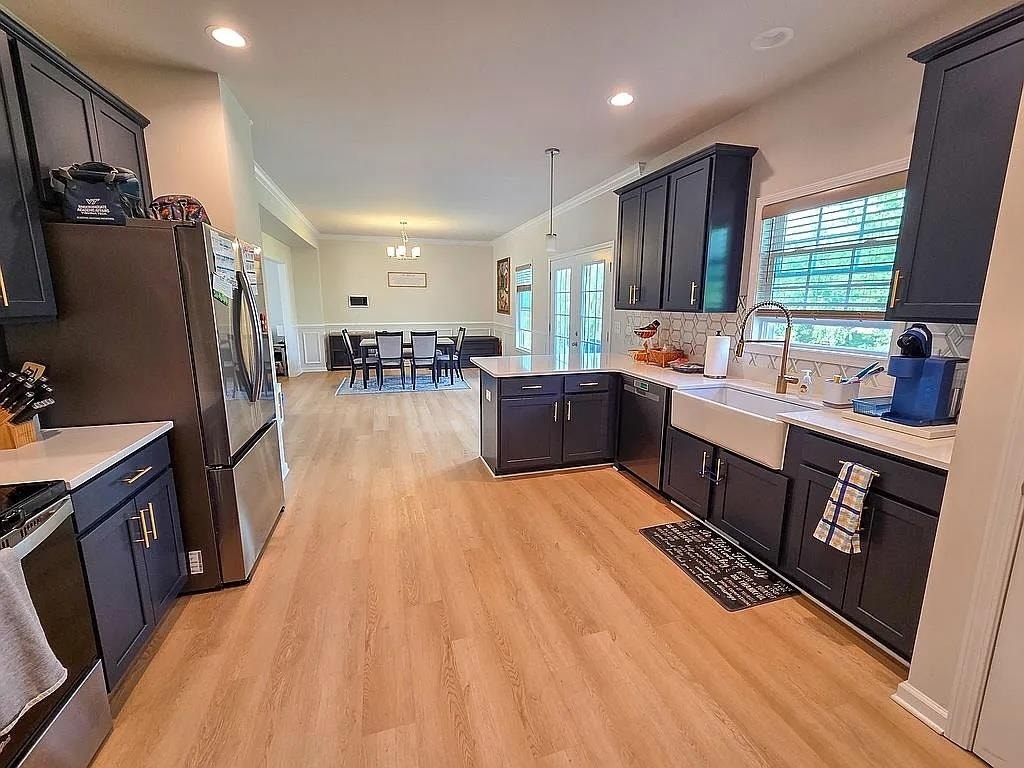 920 HOLLAND Loop, Christiansburg, VA 24073