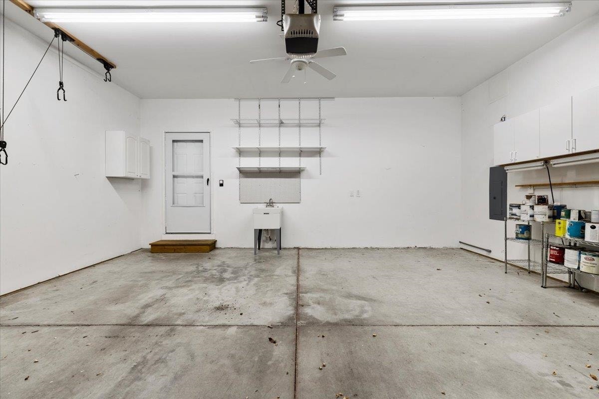 925 Village Way, Blacksburg, VA 24060