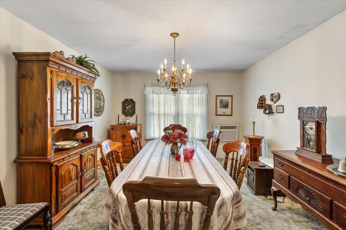 113 Roberta Street, Narrows, VA 24124
