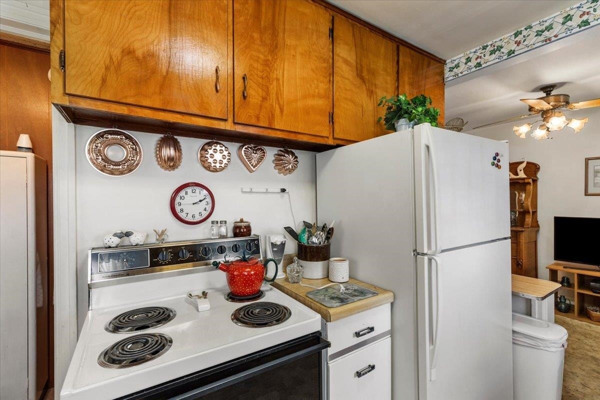 113 Roberta Street, Narrows, VA 24124
