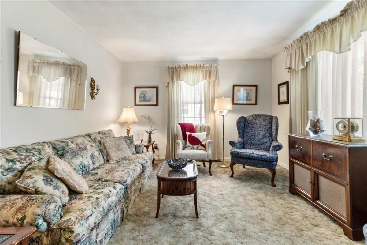 113 Roberta Street, Narrows, VA 24124