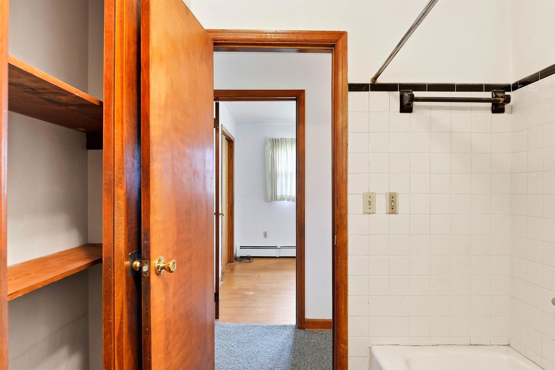 714 PRICES FORK Road, Blacksburg, VA 24060