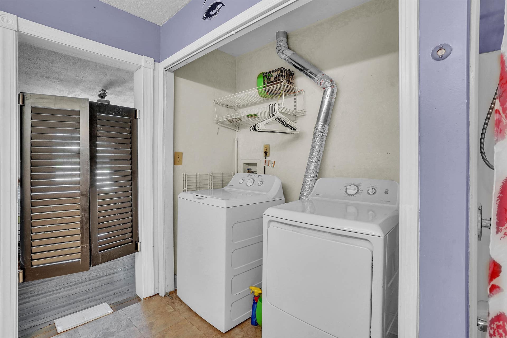 123 2ND Street, Pulaski, VA 24301