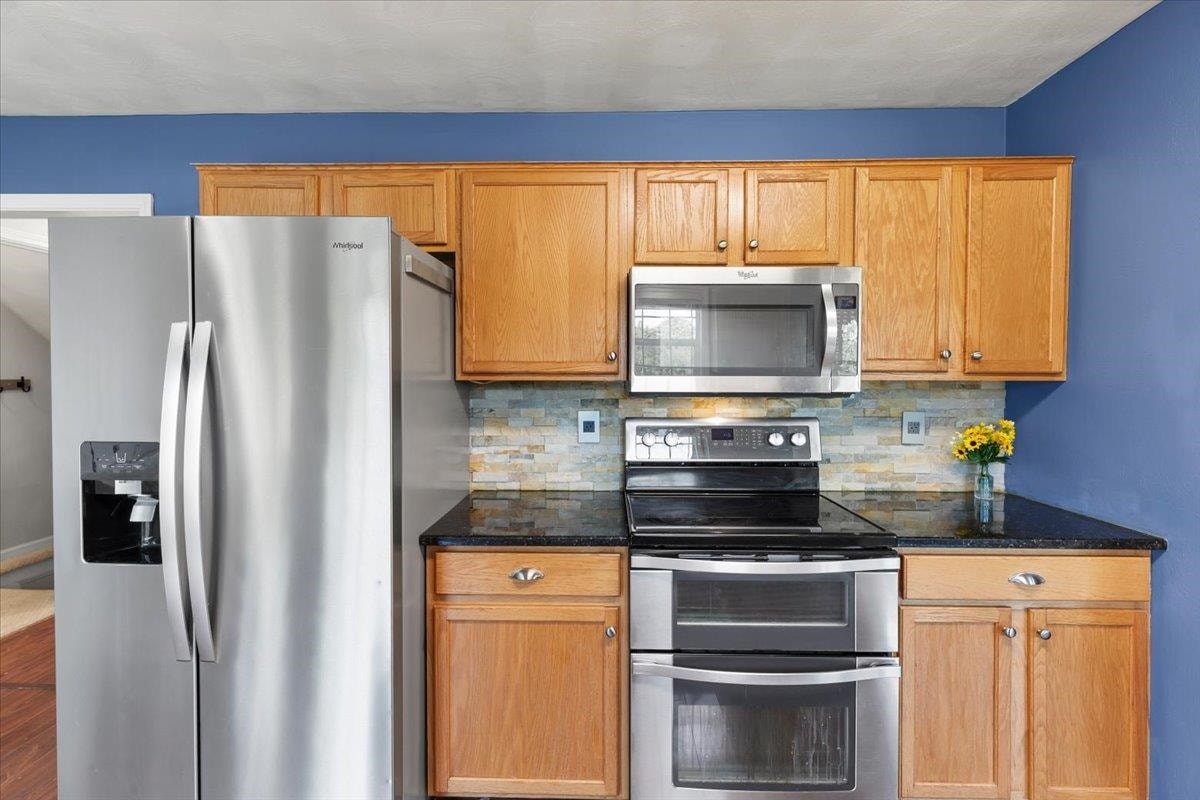 305 Sequoia Circle, Christiansburg, VA 24073