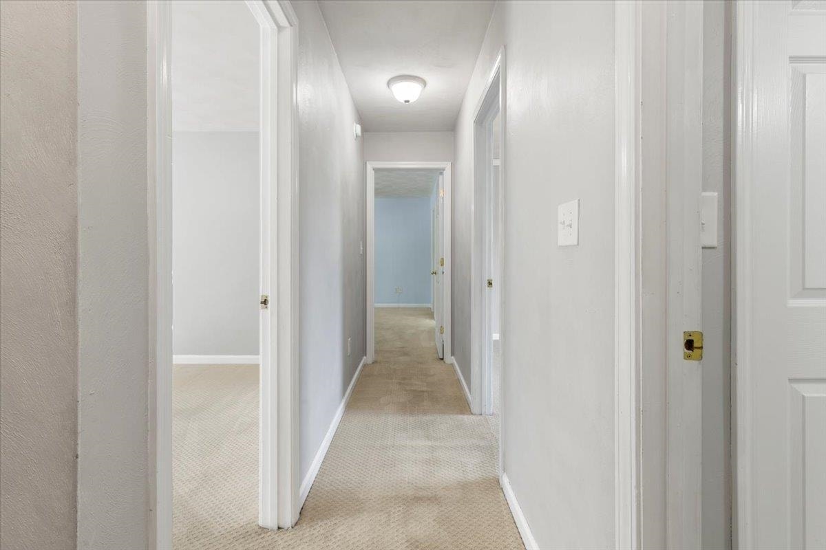 305 Sequoia Circle, Christiansburg, VA 24073
